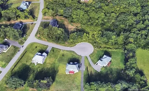 29 Finno Ct, Prospect, CT 06712