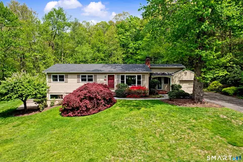 46 Todds Rd, Ridgefield, CT 06877