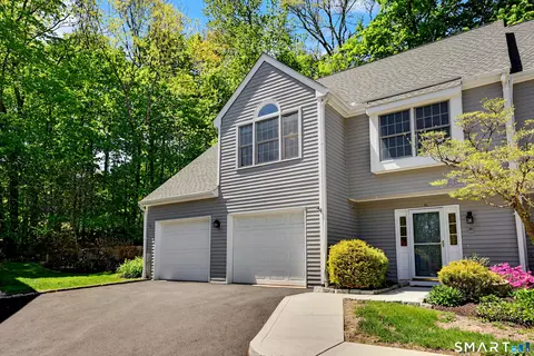 120 Prospect St #46, Ridgefield, CT 06877