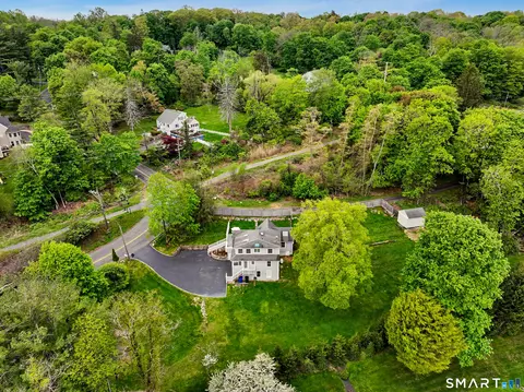 105 Ivy Hill Rd, Ridgefield, CT 06877