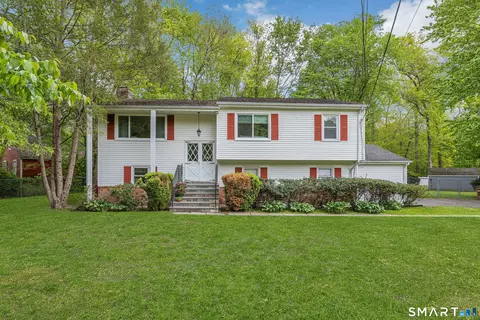209 Prudence Dr, Stamford, CT 06907