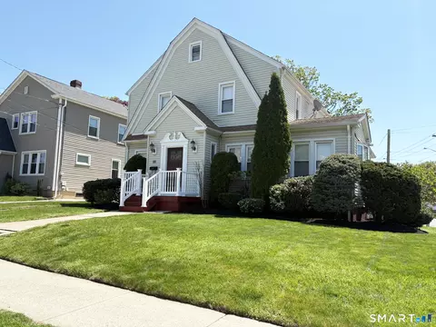 88 E Brown St, West Haven, CT 06516