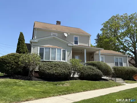 88 E Brown St, West Haven, CT 06516 photo 4