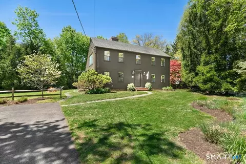 8 Seagate Rd, Darien, CT 06820
