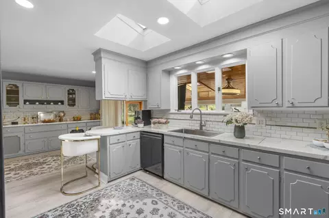 Kitchen - 15 Pent Rd, Deep River, CT 06417 photo 2 of 3
