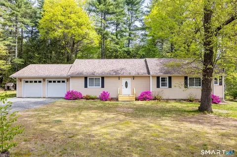 29 Old Simsbury Rd, Granby, CT 06035