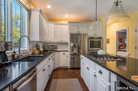 Kitchen - 170 Devonshire Ln, Madison, CT 06443 photo 3 of 5