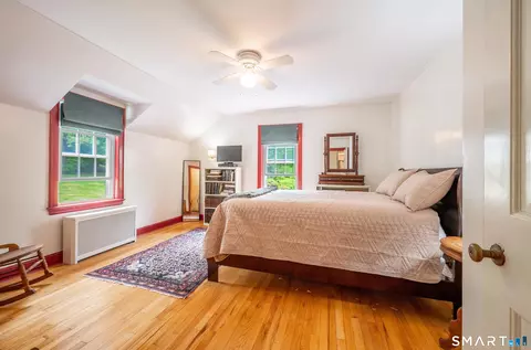 Bedroom - 19 Junction Rd, Brookfield, CT 06804 photo 3 of 6