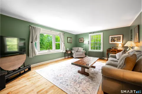 Living - 19 Junction Rd, Brookfield, CT 06804 photo 3 of 4