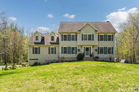 57 Hubbard Rd, Haddam, CT 06438