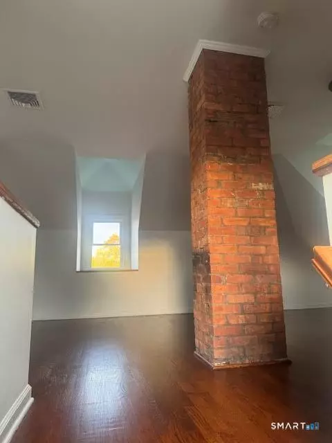 Entry Way - 237 Elm St, West Haven, CT 06516 photo 8 of 9