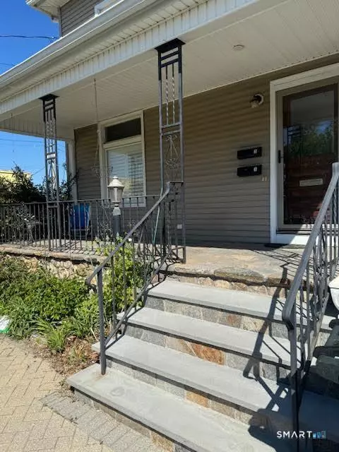 Exterior - 237 Elm St, West Haven, CT 06516 photo 5 of 5
