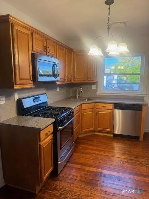 Kitchen - 237 Elm St, West Haven, CT 06516 photo 2 of 2