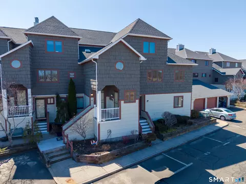 2 Old Town Hwy #25, East Haven, CT 06512