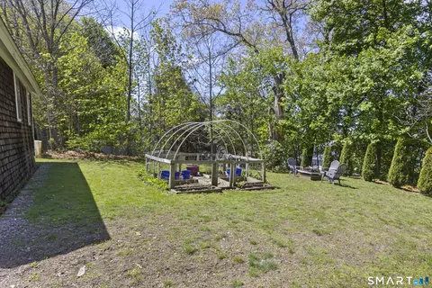 Exterior - 107 Broad St, Killingly, CT 06241 photo 6 of 7