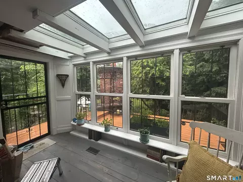 Exterior - 20 Hampton Trl, Wallingford, CT 06492 photo 6 of 10