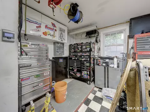 Exterior - 20 Hampton Trl, Wallingford, CT 06492 photo 7 of 10