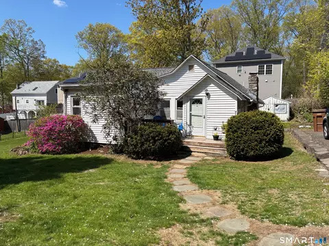 111 Winibig Trl, Shelton, CT 06484