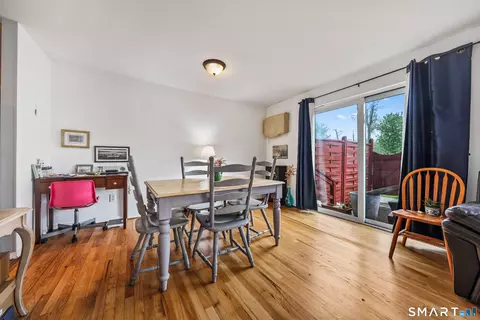 Dining - 7 Sharon Ln #7, Wethersfield, CT 06109 photo 1 of 1