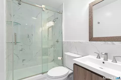 Bath - 455 Hope St #1C, Stamford, CT 06906 photo 3 of 3