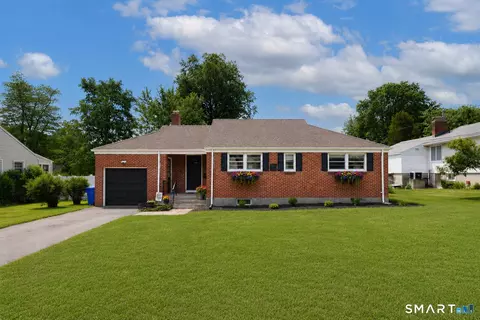 117 Gilbert Rd, Newington, CT 06111