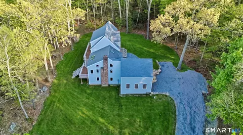 Exterior - 136 Goose Hill Rd, Chester, CT 06412 photo 7 of 7