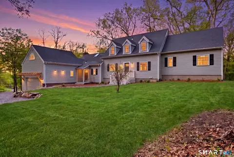 136 Goose Hill Rd, Chester, CT 06412