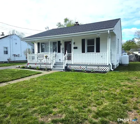 102 Carol Dr, Bristol, CT 06010