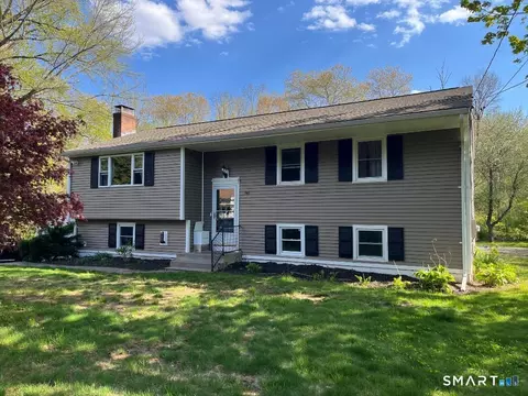 740 Dart Hill Rd, Vernon, CT 06066