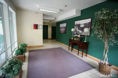 Entry Way - 309 Whetstone Mls #309, Killingly, CT 06241 photo 1 of 1