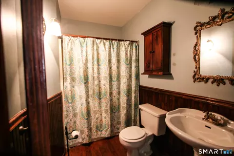 Bath - 309 Whetstone Mls #309, Killingly, CT 06241 photo 1 of 1