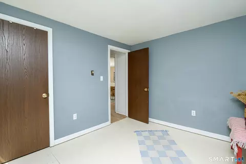 Bedroom - 63 Estabrooks Rd, Hampton, CT 06247 photo 2 of 4