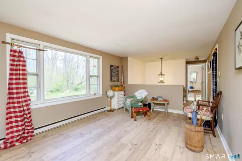 Living - 63 Estabrooks Rd, Hampton, CT 06247 photo 3 of 4