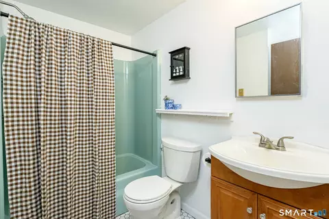 Bath - 63 Estabrooks Rd, Hampton, CT 06247 photo 1 of 2