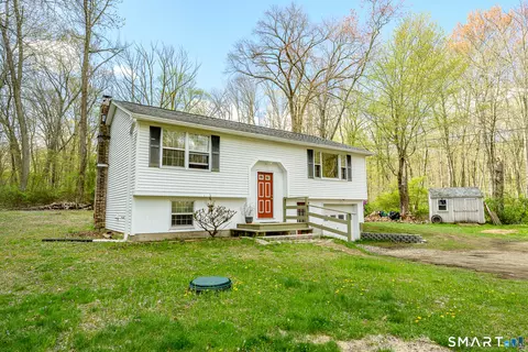 Exterior - 63 Estabrooks Rd, Hampton, CT 06247 photo 6 of 9