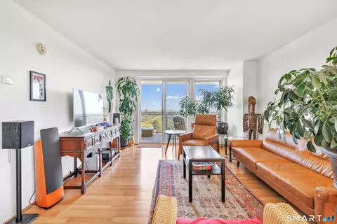 2625 Park Ave #PHD, Bridgeport, CT 06604