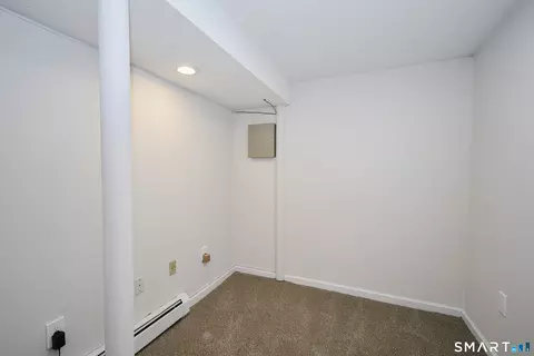 Bedroom - 24 Valley View Dr, Windsor, CT 06095 photo 1 of 8