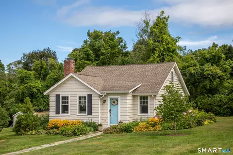 67 Kinney Hill Rd, New Preston, CT 06777