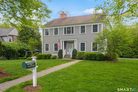 14 Revere Rd, Darien, CT 06820