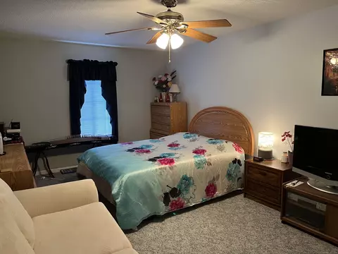 Bedroom - 365 Mather St #27, Hamden, CT 06514 photo 4 of 4