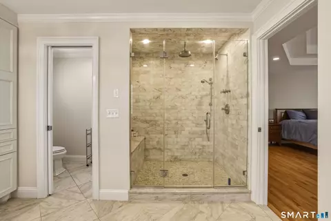 Bath - 7 Timber Ln, Guilford, CT 06437 photo 3 of 5