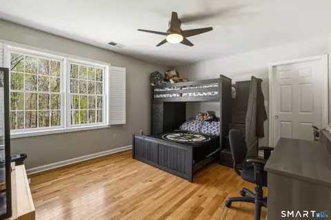 Bedroom - 7 Timber Ln, Guilford, CT 06437 photo 3 of 4