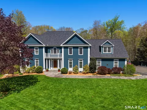 7 Timber Ln, Guilford, CT 06437