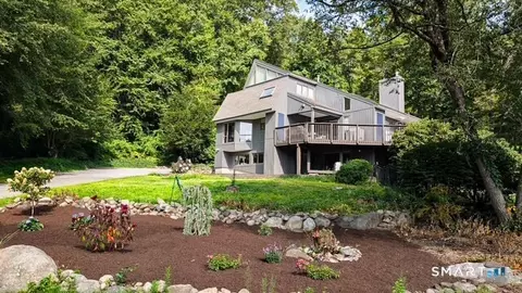 34 Deerfield Trce, Burlington, CT 06013