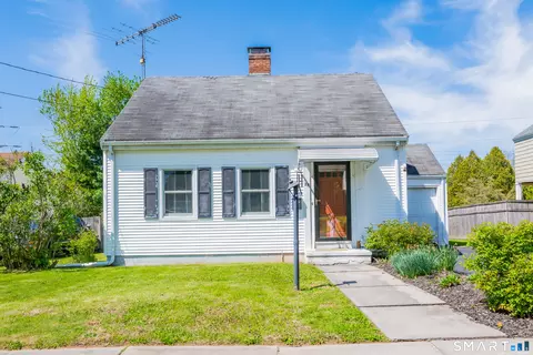 37 Harmund Pl, Wethersfield, CT 06109