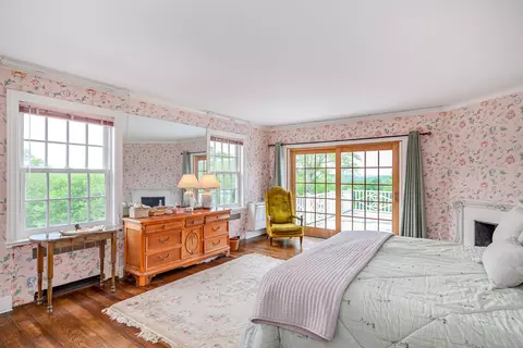 Bedroom - 49 Great Ring Rd, Sandy Hook, CT 06482 photo 2 of 6