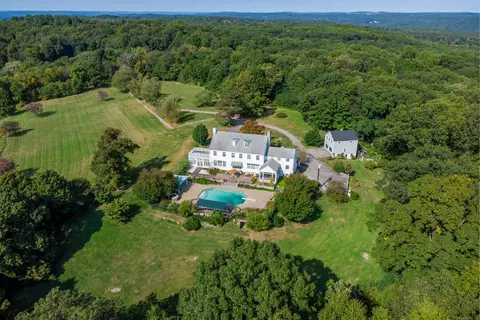 View/Area - 49 Great Ring Rd, Sandy Hook, CT 06482 photo 3 of 3