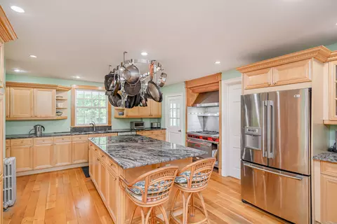 Kitchen - 49 Great Ring Rd, Sandy Hook, CT 06482 photo 1 of 2