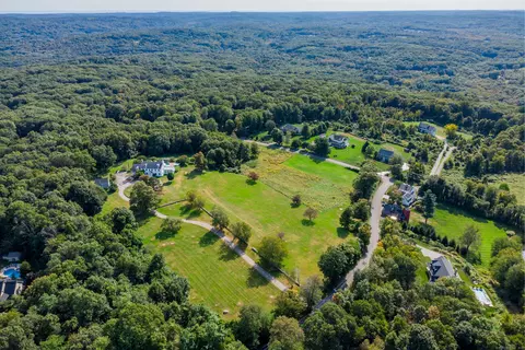 View/Area - 49 Great Ring Rd, Sandy Hook, CT 06482 photo 1 of 3