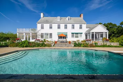 Exterior - 49 Great Ring Rd, Sandy Hook, CT 06482 photo 3 of 6